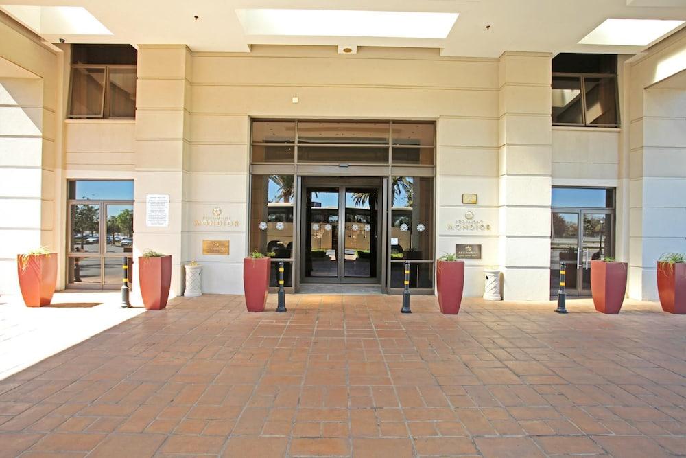 קמפטון פארק Mondior At Emperors Palace מראה חיצוני תמונה